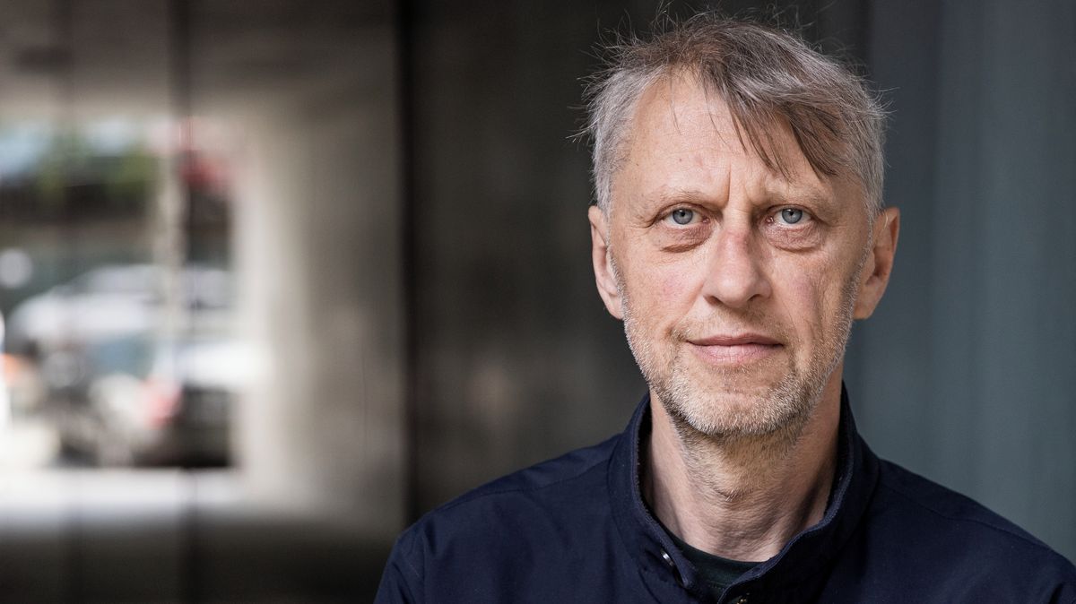 Recenze: Topol účtuje s covidem a ruskou hordou. Píše o atentátu na Zemana